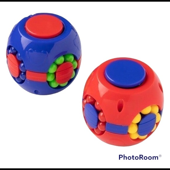 ❤️ FIDGET FUN MAGIC CUBE TOY ❤️ - Picture 1 of 6